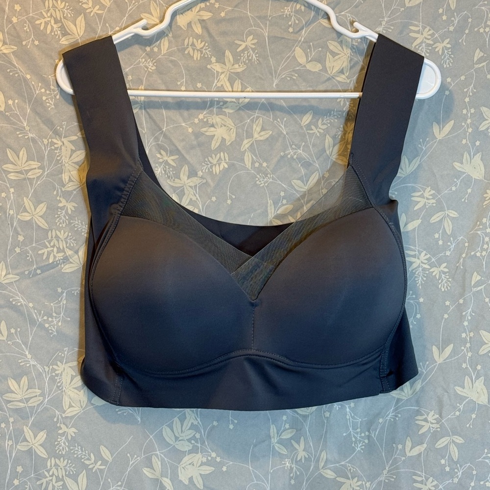 Grey Seamless Everyday Bra with Adjustable Straps